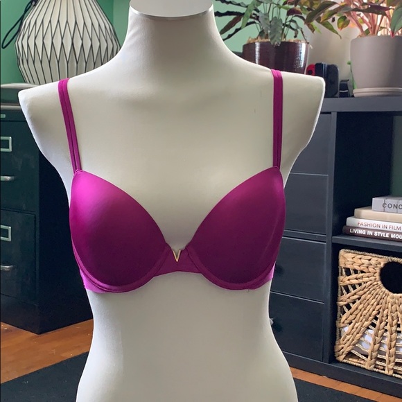 Victoria’s Secret lined Demi bra - Picture 1 of 6